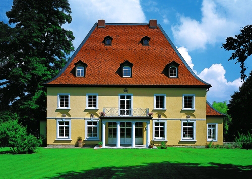 Керамическая черепица Creaton BIBER KLASSIK FINESSE blau glasiert